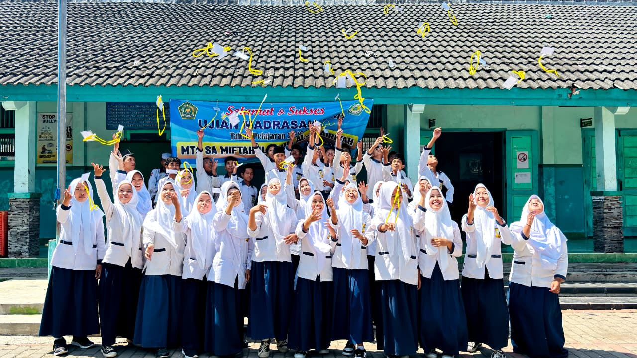 Sukses! 42 Siswa Madrasah Ikuti Ujian Akhir dengan Khidmat dan Tertib